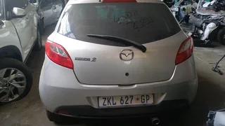 Mazda 2 2014 model