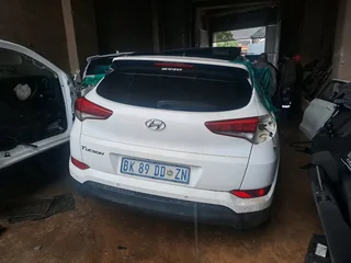 Hyundai Tucson 2019 model g4na engine