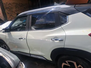 Nissan MAGNITE 2022 model 1.0 engine