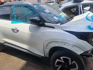 Nissan MAGNITE 2022 model 1.0 engine