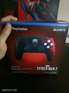 Playstation 5 Spiderman controller