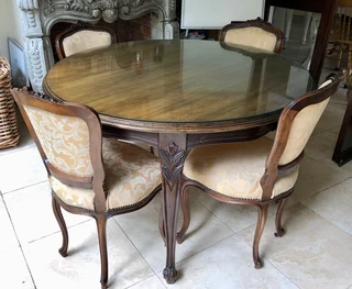 Table and 4 chairs