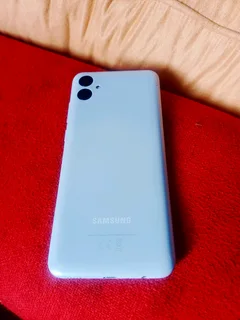 Samsung A04e