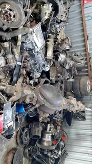 Hino 700 engine parts,compressor,crandshaft,conrods, injectors,turbo ,pumps for sale