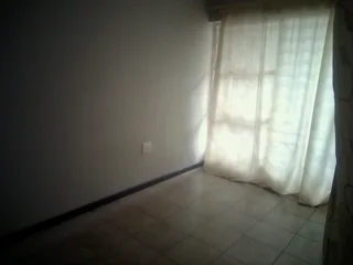 Space to rent in Cresta