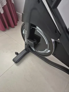 Everlast Edge Spin Bike