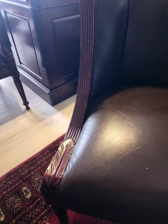 1x Gordon Fraser Genuine Leather Chair