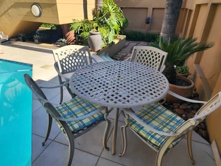 Beautiful Cast Aluminium Outdoor Set