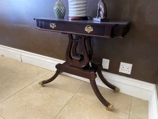 Solid Wood Gordon Fraser Pedestals (Price per EACH)