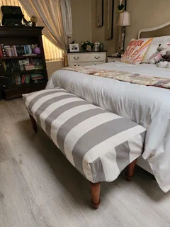 Beautiful Bed End / Ottoman