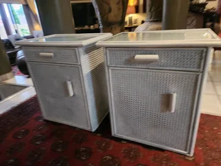 2x Bedroom Pedestals