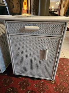 2x Bedroom Pedestals