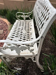 Cast Aluminium Outdoor Bench