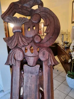 Beautiful Carved Wooden Sortran Easel
