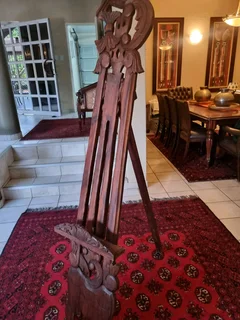 Beautiful Carved Wooden Sortran Easel