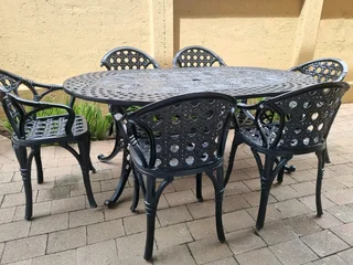 Cast Aluminium Outdoor Set