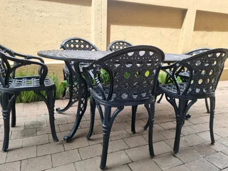 Cast Aluminium Outdoor Set