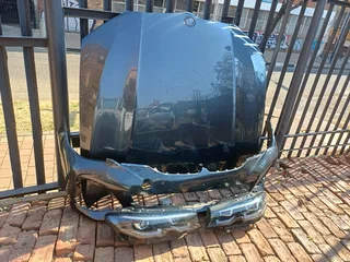 BMW G20 HEADLIGHTS BONNET AND BUMPER
