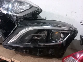 Mercedes-Benz w156 GLE headlight
