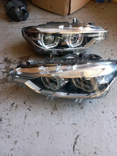Bmw f30 LED headlights