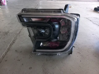 Ford ranger T9 headlight