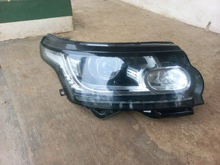 Range Rover Vogue Headlight