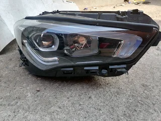 Mercedes-Benz w118 headlight