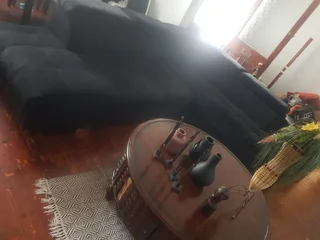 I&#39;m selling my house furniture