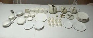 49 Piece Crockery Batch
