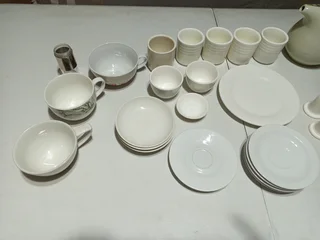 49 Piece Crockery Batch