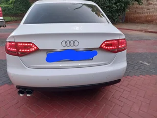 Audi A4 2.0 white
