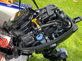 SUZUKI 15 hp Outboard