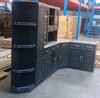 5 PIECE KITCHEN CUPBOARD