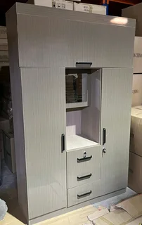 Good Quality 3 Doors Wardrobe 