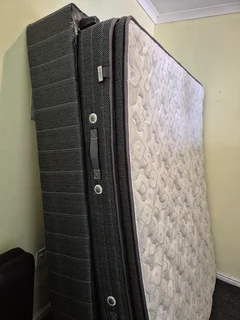 Queen Bed [ Sealy Posturepedic] Price Reduced