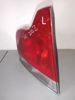 ♠VOLVO S60 2012 LEFT TAIL LIGHT FOR SALE (DELIVERY AVAILABLE NATION WIDE)♠