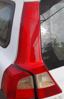 ♠VOLVO XC70 2008 LEFT AND RIGHT TAIL LIGHTS FOR SALE (DELIVERY AVAILABLE NATION WIDE)♠