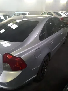 ♠VOLVO S40 2.4 2010 STRIPPING FOR SPARES (DELIVERY COUNTRY WIDE)♠