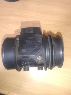 ••• VOLVO S40, C30, V50, XC90 MASS SENSOR FOR SALE DELIVERY AVAILABLE COUNTRY WIDE •••