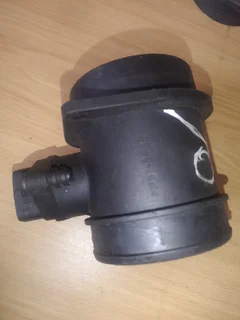 ••• VOLVO S40, C30, V50, XC90 MASS SENSOR FOR SALE DELIVERY AVAILABLE COUNTRY WIDE •••