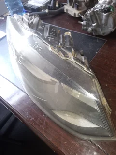 ••• Volkswagen Polo 6 Right Headlight For Sale Delivery Available Country Wide •••