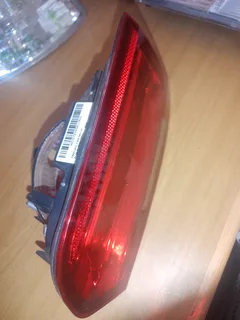 ••• BMW 320D LEFT BOAT TAILLIGHT FOR SALE DELIVERY AVAILABLE COUNTRY WIDE •••