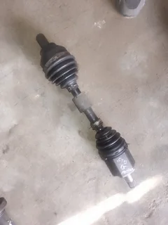 Volvo S40 T5 Manual Right Drive Shaft For Sale. Call Or Whatsapp 0799832346 Delivery Available
