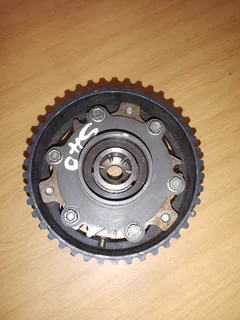 GEAR PULLEY FOR S40, V40 VOLVO ON SALE DELIVERY AVAILABLE COUNTRY WIDE