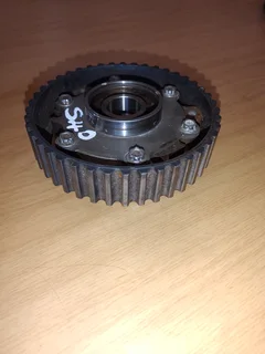 GEAR PULLEY FOR S40, V40 VOLVO ON SALE DELIVERY AVAILABLE COUNTRY WIDE