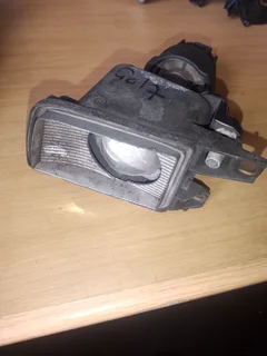 VOLKSWAGEN GOLF OLD MODEL FOG LIGHT FOR SALE ••• DELIVERY AVAILABLE COUNTRY WIDE ••••