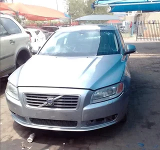 Volvo S80 2010 Stripping For Spares Delivery Available Country Wide