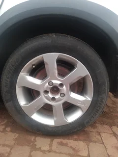 Volvo Xc70 2009 17" Tyre And Rim For Sale Delivery Available Country Wide