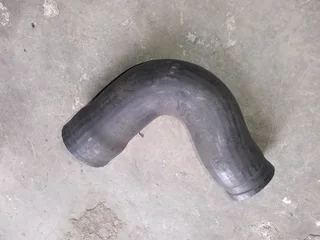 VOLVO S40•V40 2.0L T 2002 INTERCOOLER HOSE FOR SALE DELIVERY AVAILABLE COUNTRY WIDE