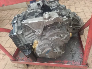 VOLVO XC60 2012 2.0L AUTOMATIC GEARBOX FOR SALE DELIVERY AVAILABLE COUNTRY WIDE
